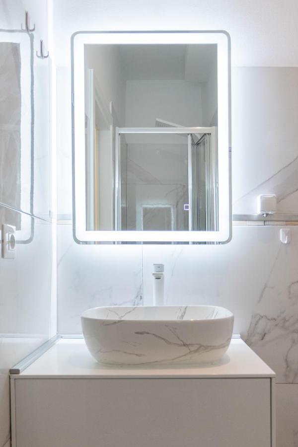 Zagreb Pearl, Strict Center Apartment Bagian luar foto
